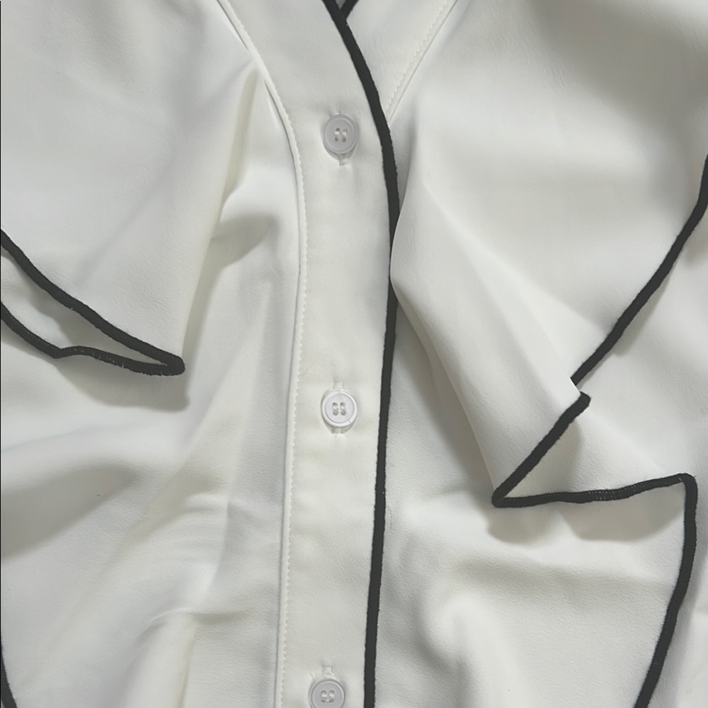 NWT Heyson Long Sleeve Ruffled Bib Collar Blouse - Picture 7 of 10